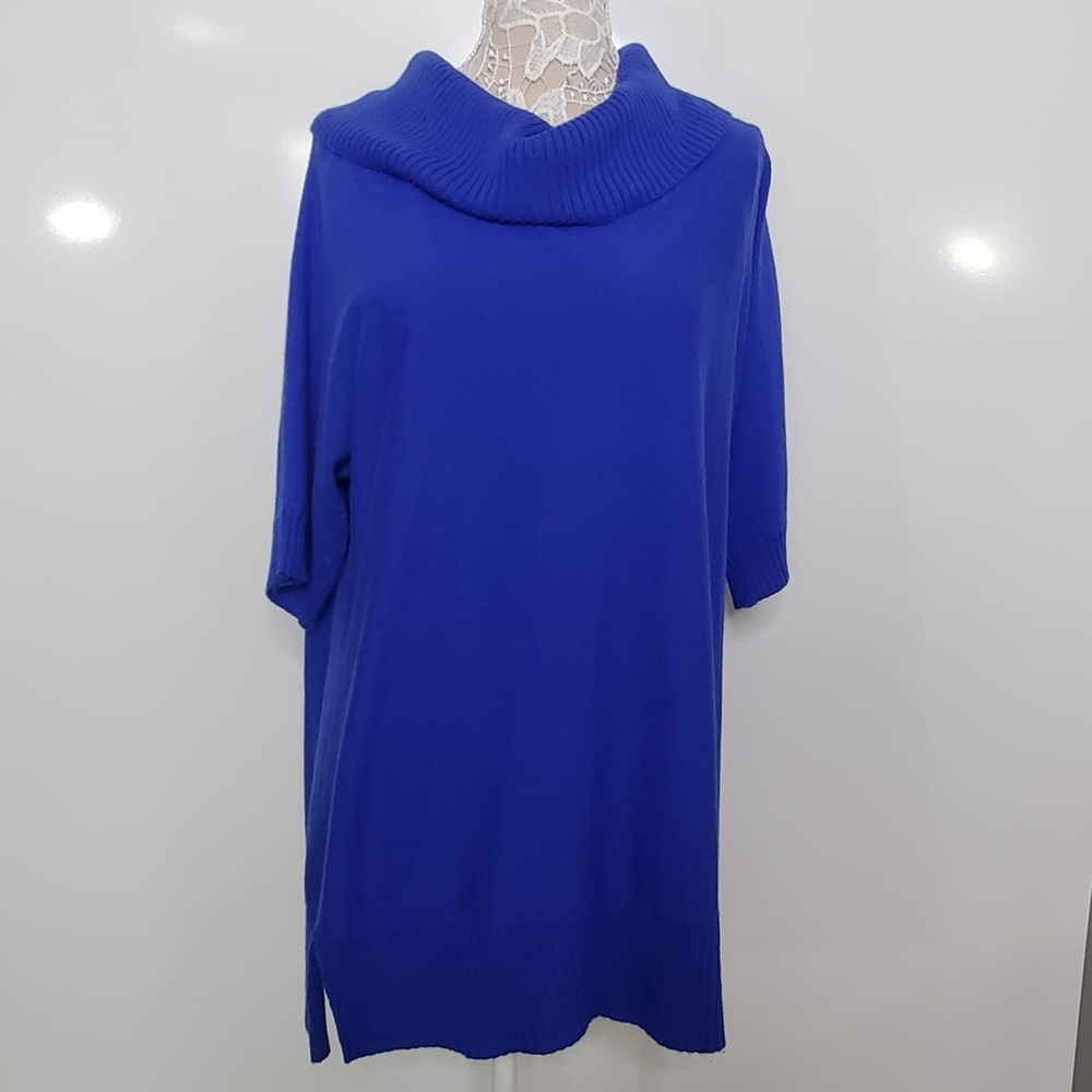 5/$25 Chicos Blue Short Sleeve Turtleneck Sweater